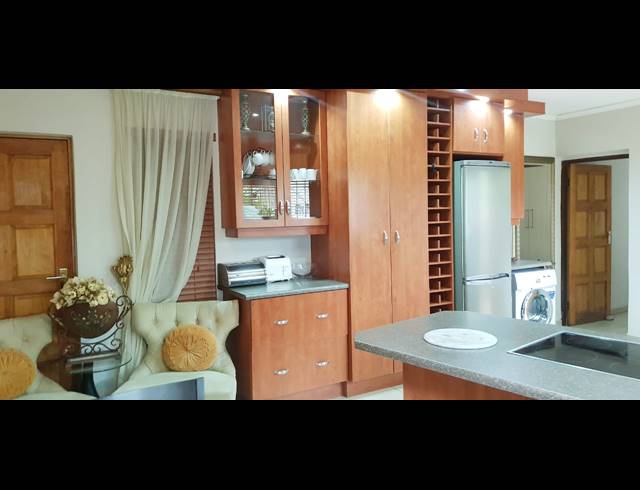 2 BEDROOM FLAT TO LET IN SASOLBURG EXT 23